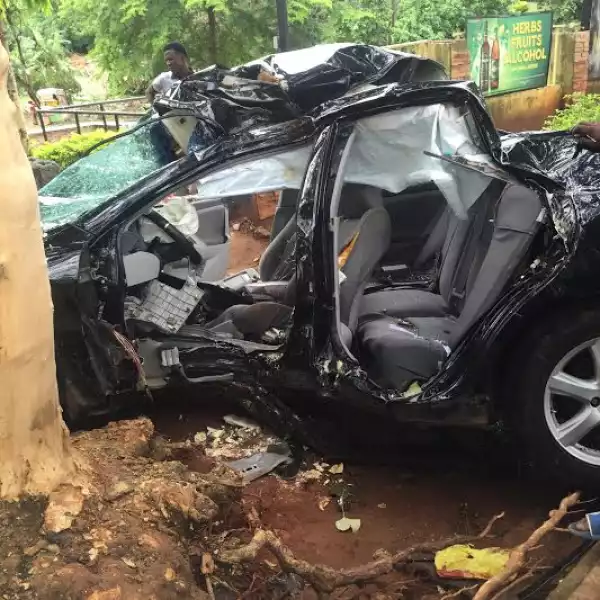 Two Die As Car Rams Into A Tree And Breaks To Pieces In Abuja [See Photos]